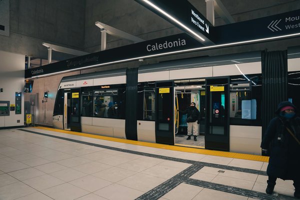 Pourquoi le tourisme urbain gagne-t-il en popularité dans les grandes villes ?