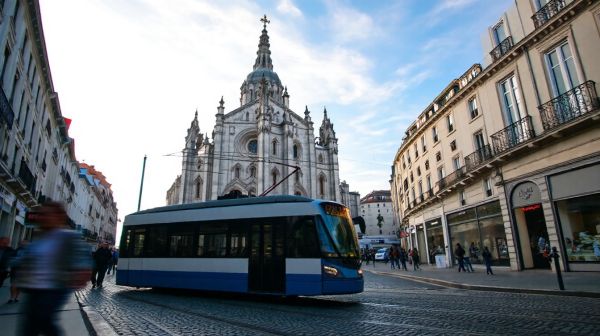 Découvrez les meilleures options de transport collectif à Lyon